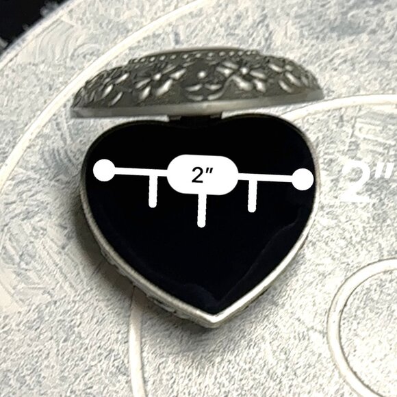 Heart-Shaped Floral Metal Trinket Box With Velvet Lining 2" Small Keepsake Jewel - Picture 7 of 11